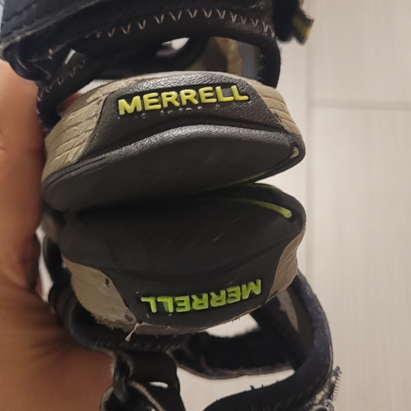 Boys sandals - Picture 4 of 5